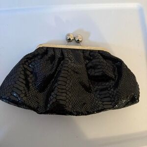 Black Snakeskin Kiss Clasp Clutch Evening Bag Glamorous Statement Purse